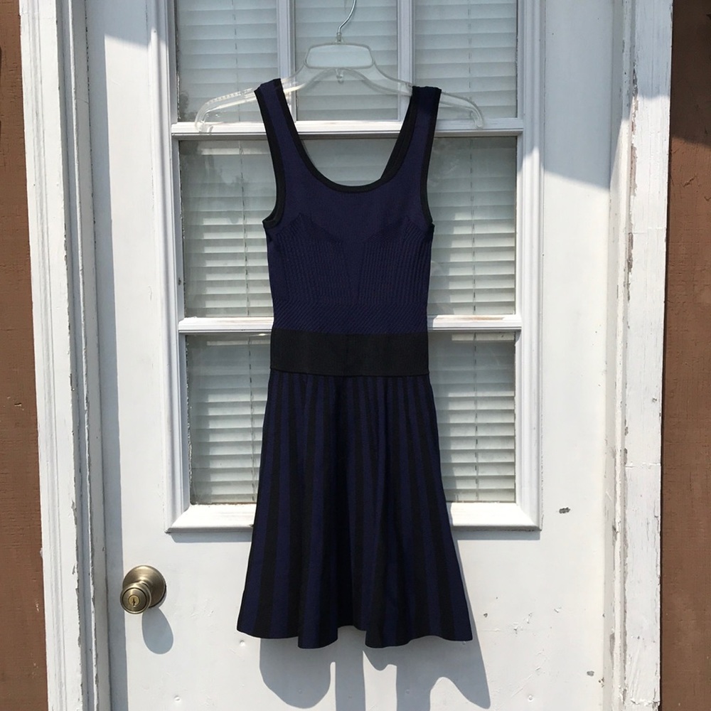 💥NEW POST💥 Navy Blue Dress